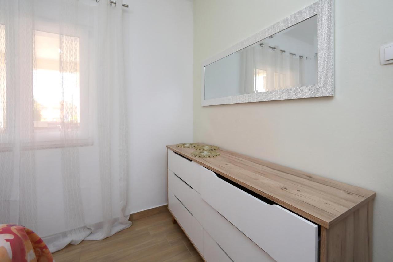 Apartment Sunny Terrace Bibinje Luaran gambar