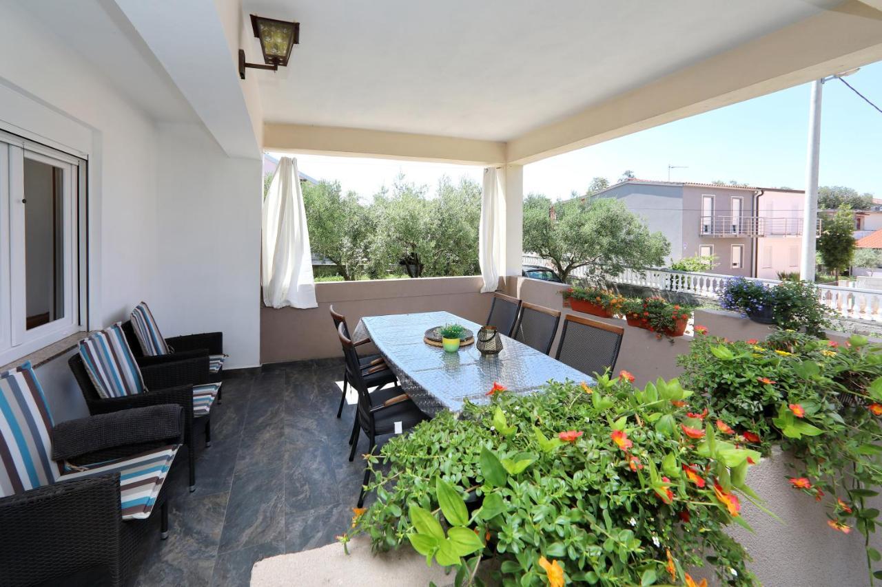 Apartment Sunny Terrace Bibinje Luaran gambar