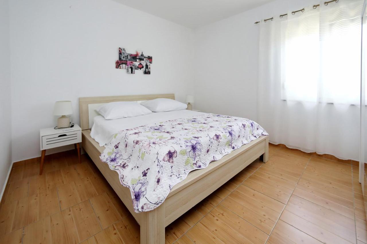 Apartment Sunny Terrace Bibinje Luaran gambar